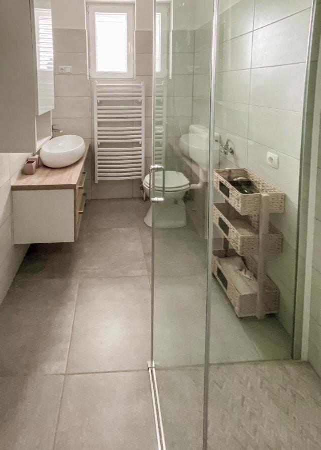 Apartments Happy Sukošan Εξωτερικό φωτογραφία