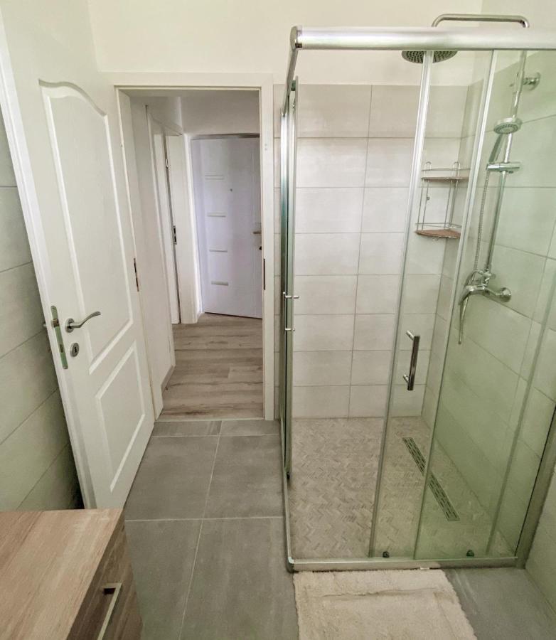 Apartments Happy Sukošan Εξωτερικό φωτογραφία