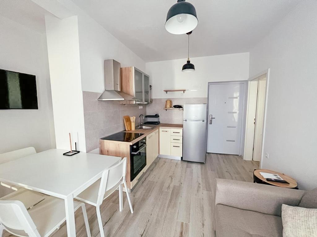 Apartments Happy Sukošan Εξωτερικό φωτογραφία
